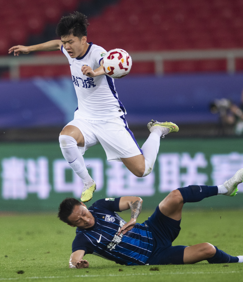 捷的短传和 捷的短传和