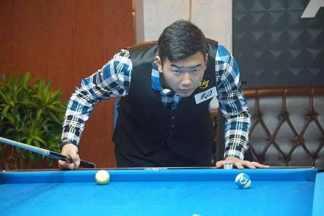 场对决是本 场对决是本