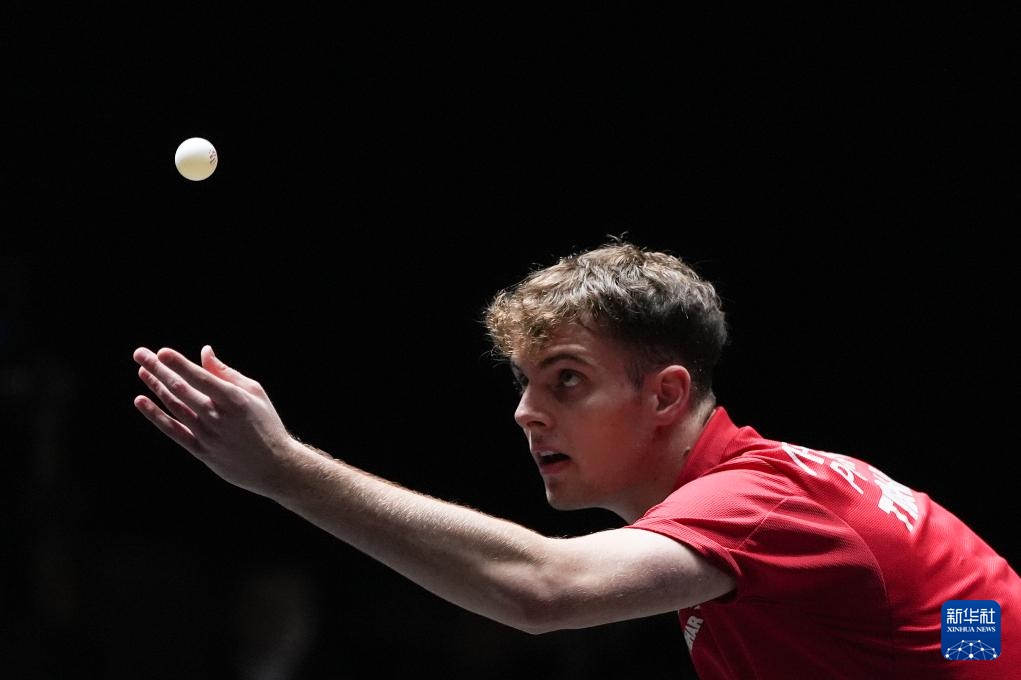 在他的一次 在他的一次