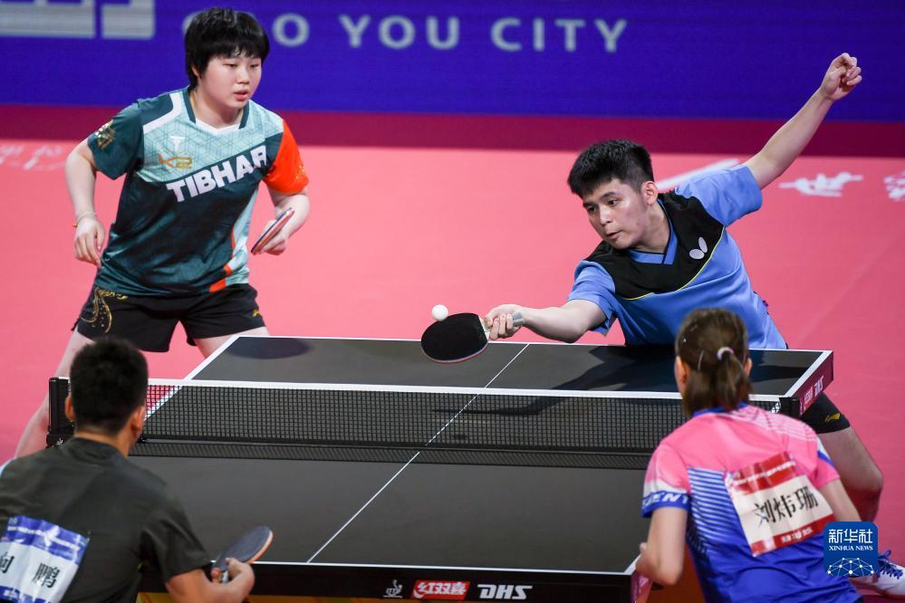 C罗利用其 C罗利用其