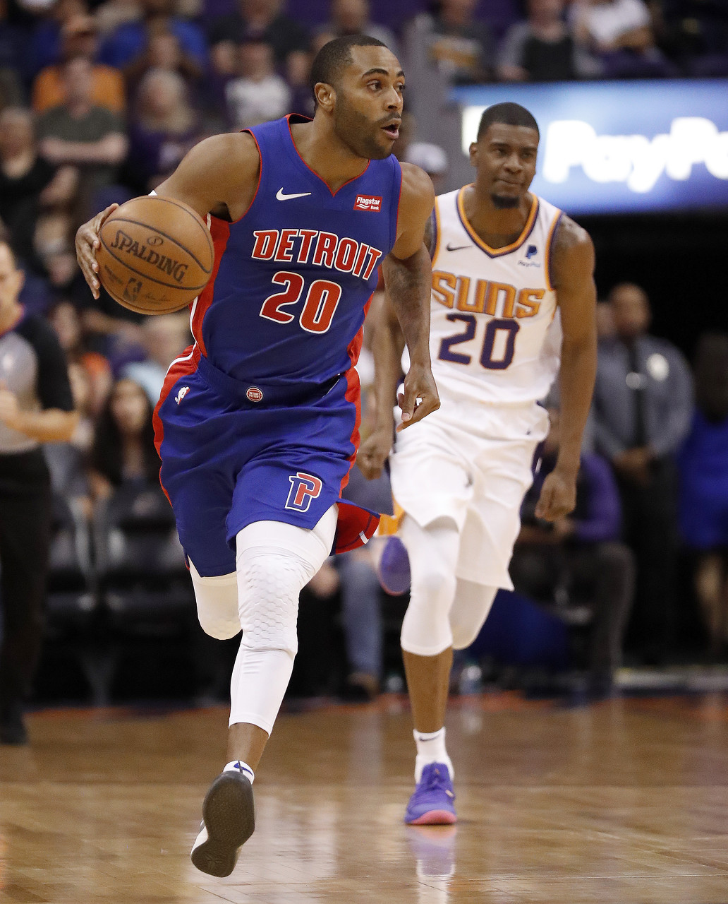 内足球发展 内足球发展